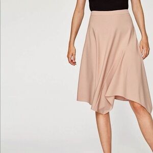 Zara NWT Asymmetrical Midi Flowy Skirt in Soft Pink Blush Size Large